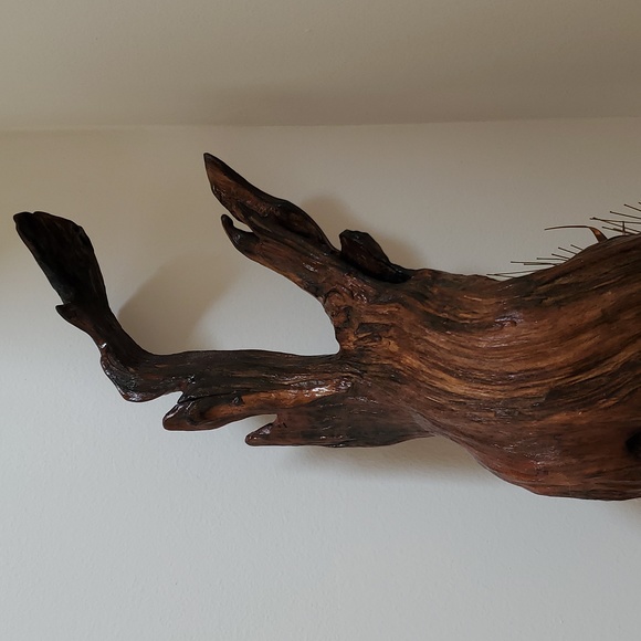 Amazing Al One Piece Wood Carved Sculpture - Picture 5 of 10